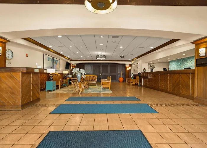 Airport , Trademark Collection By Wyndham